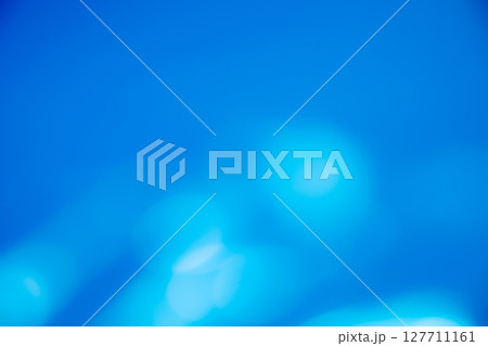 ディープブルー系キラキラ背景素材　(写真素材) 127711161
