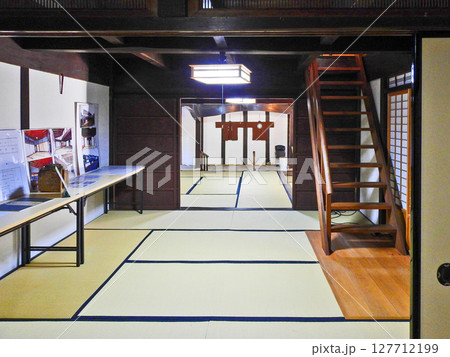 福岡県添田町の国指定重要文化財中島家住宅内部 127712199