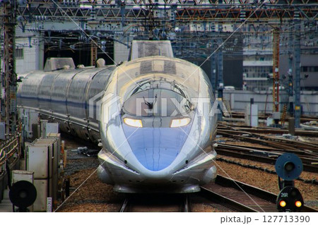 『こだま』となって山陽道を駆け抜ける… 山陽新幹線【500系】~新大阪駅にて駅にて 『こだま』となって山陽道を駆け抜ける… 山陽新幹線【500系】~新大阪駅にて駅にて 127713390