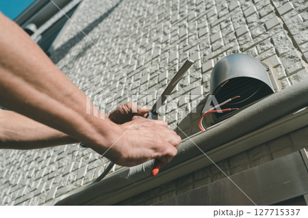 エアコン工事イメージ エアコン工事イメージ 127715337