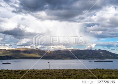 Storm clouds over Lake Lagunillas in the Peruvian highlands 127720143