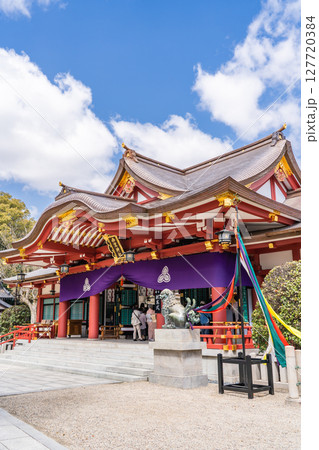西宮神社(えびす神社の総本社)拝殿 西宮のえべっさん 裏千家献茶式 西宮神社(えびす神社の総本社)拝殿 西宮のえべっさん 裏千家献茶式 127720384