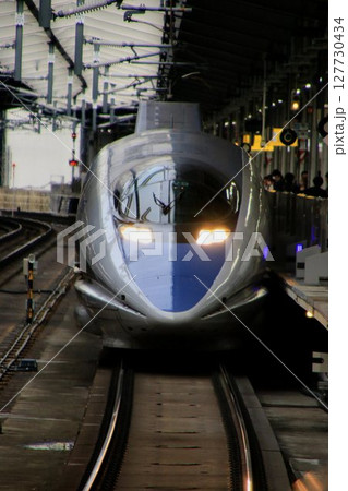 『こだま』となって山陽道を駆け抜ける… 山陽新幹線【500系】~新大阪駅にて駅にて 『こだま』となって山陽道を駆け抜ける… 山陽新幹線【500系】~新大阪駅にて駅にて 127730434