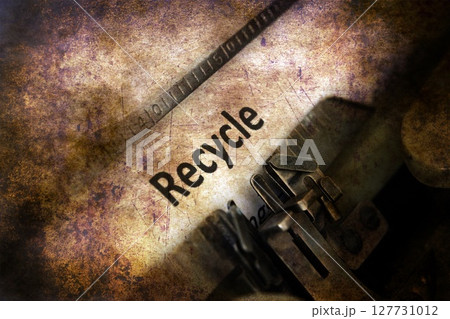 Recycle text on typewriter 127731012