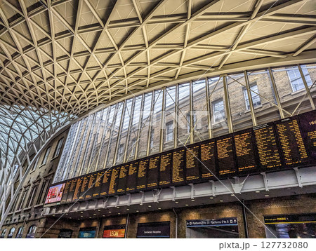 LONDON, UK - APRIL 29: Eurostar train on APRIL 29, 2024. London King's Cross railway station in London, UK. LONDON, UK - APRIL 29: Eurostar train on APRIL 29, 2024. London King's Cross railway station in London, UK. 127732080