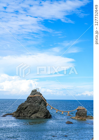 二見興玉神社　夫婦岩 127732649
