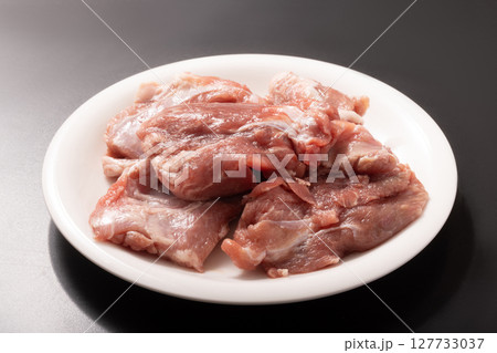 (国産)豚 コメカミ (希少部位) (国産)豚 コメカミ (希少部位) 127733037