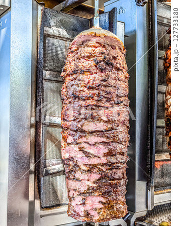 Traditional turkish grilled meat street shawarma Traditional turkish grilled meat street shawarma 127733180