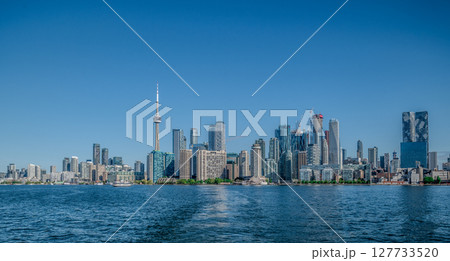 city of toronto skyline and street views 127733520