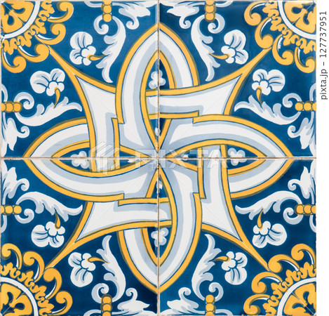 Traditional Portuguese glazed tiles Traditional Portuguese glazed tiles 127737951