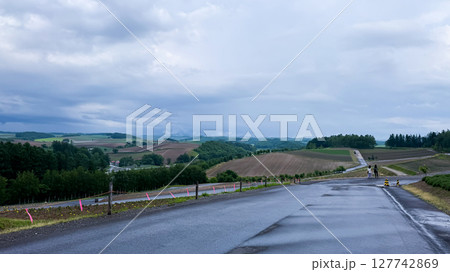 The beautiful views in Hokkaido 127742869