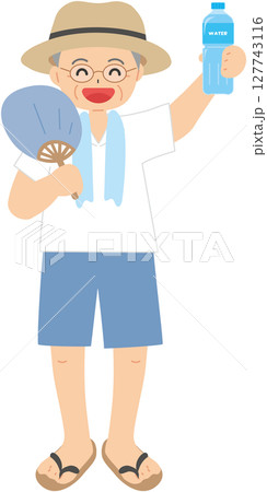 夏に水分補給するシニア 夏に水分補給するシニア 127743116