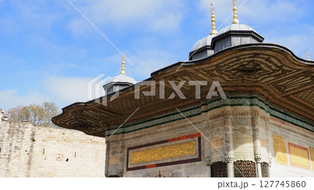 トルコ トプカプ宮殿 アフメット3世の泉 127745860