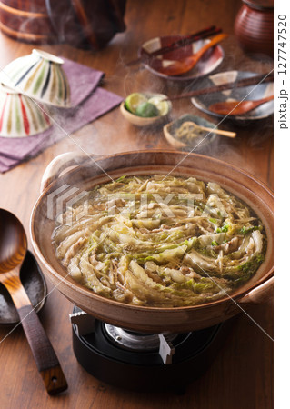 白菜と豚バラ肉の重ね鍋 白菜と豚バラ肉の重ね鍋 127747520
