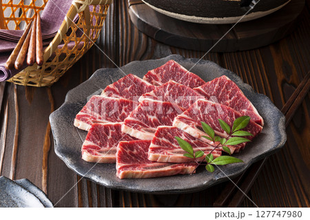 和牛骨付きカルビ 127747980