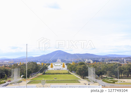 オーストラリアの首都、キャンベラのオーストラリア連邦議会から見える景色 127749104