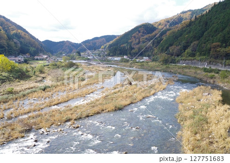 加計大橋から眺めた太田川の景色 加計大橋から眺めた太田川の景色 127751683