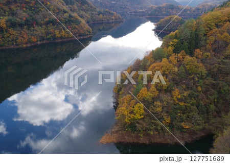安芸大田町温井ダム龍姫湖の景色 127751689