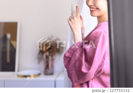 綺麗な女性モデルのポートレート撮影 127755132