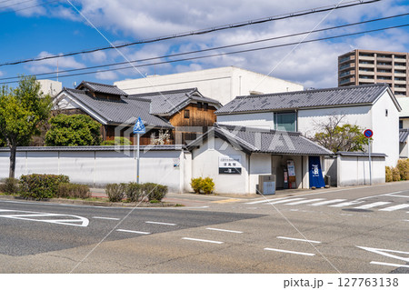 灘五郷の西宮郷に位置する酒造メーカー辰馬本家酒造　白鹿記念酒造博物館（酒蔵館）日本酒をテーマの博物館 127763138