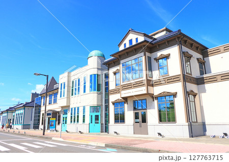 福井県敦賀市、人道の港 敦賀ムゼウムの風景 127763715