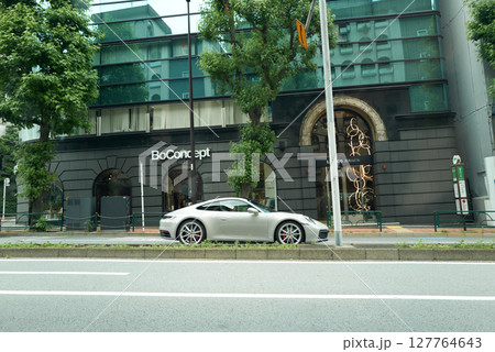 Porsche 911 127764643
