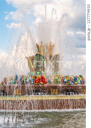 Stone Flower fountain and pavilion Ukraine in Exhibition of economic achievements, VDNKh, Moscow, Russia 127774910