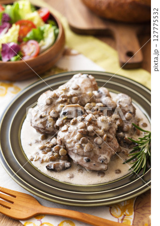 鶏肉とレンズ豆の煮込み 鶏肉とレンズ豆の煮込み 127775532