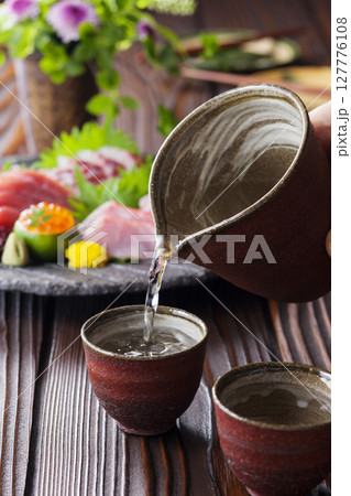 日本酒とお刺身4点盛り 日本酒とお刺身4点盛り 127776108