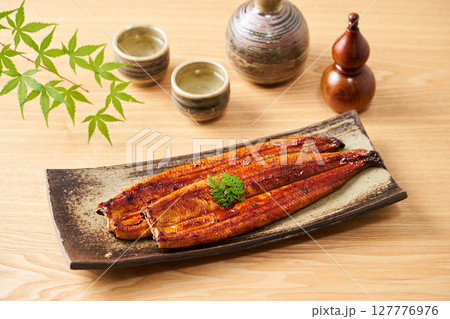 鰻の蒲焼 127776976