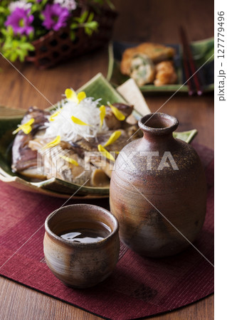 日本酒と鯛のあら煮 日本酒と鯛のあら煮 127779496