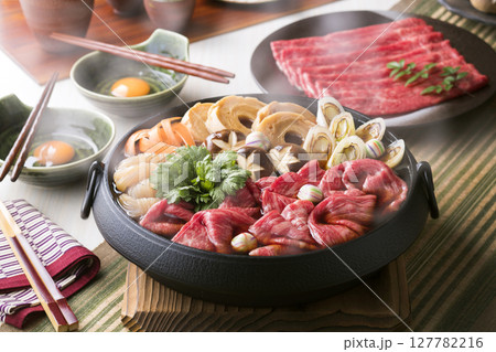 すき焼き 127782216