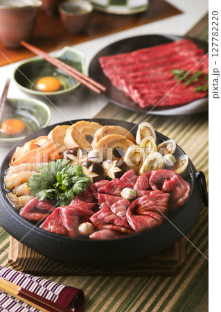 すき焼き 127782220