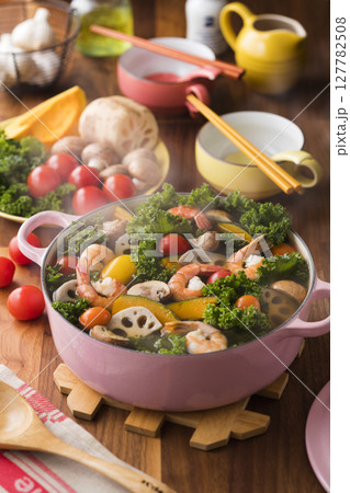 ケール鍋 127782508