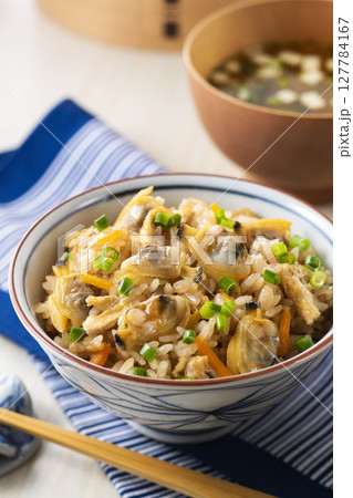 あさりの炊き込みご飯 127784167