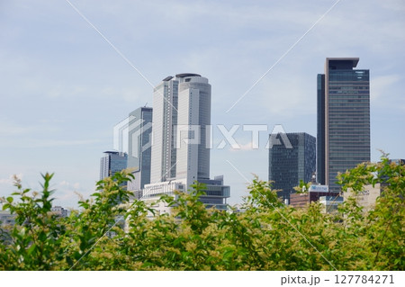 再開発前の名古屋駅高層ビル 127784271