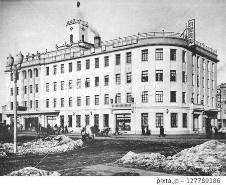 戦前の建築　近代建築　三中井百貨店 127789186