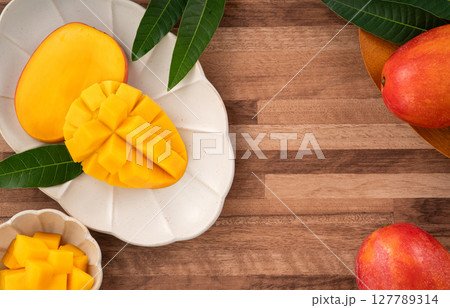 マンゴー マンゴ フルーツ 127789314