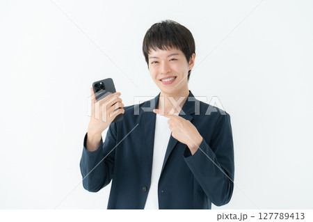 オフィスカジュアル　スマホ　 127789413