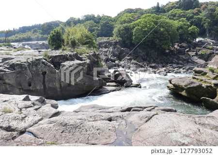 鹿児島県伊佐市の曽木の滝 鹿児島県伊佐市の曽木の滝 127793052