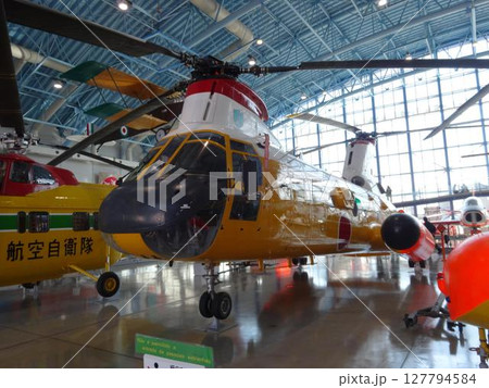 KV-107II-5(航空機) 127794584