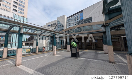 府中駅の風景 127799714