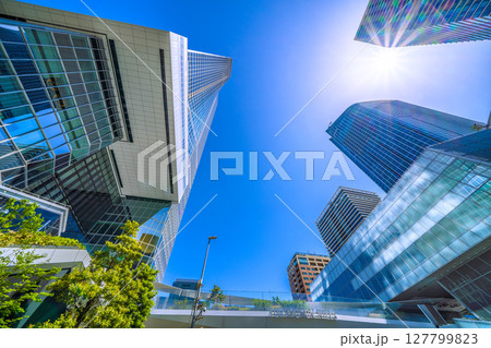 日本の東京都市景観 虎ノ門ヒルズステーションタワー(虎ノ門ヒルズ駅)などを望む 日本の東京都市景観 虎ノ門ヒルズステーションタワー(虎ノ門ヒルズ駅)などを望む 127799823