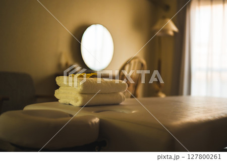 Image photo Image photo 127800261