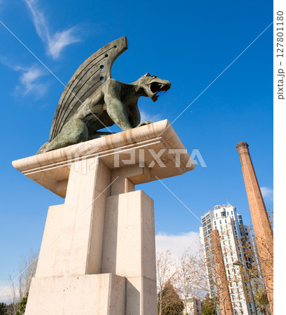 Valencia Pont del Regne reino bridge guardian gargoyles Valencia Pont del Regne reino bridge guardian gargoyles 127801180