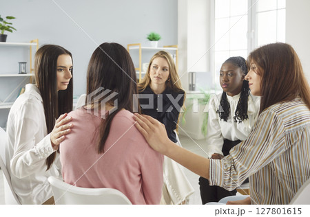 Female therapeutic circle practice, therapy community group gathering, support group session 127801615
