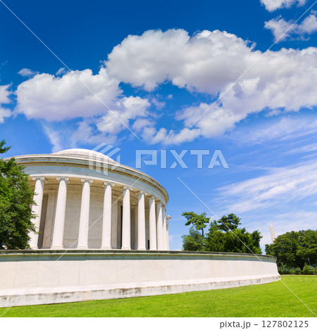 Thomas Jefferson memorial in Washington DC 127802125