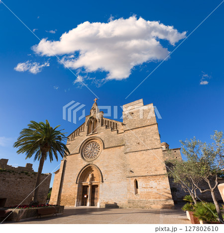 Alcudia Old Town Sant Jaume church in Majorca Alcudia Old Town Sant Jaume church in Majorca 127802610