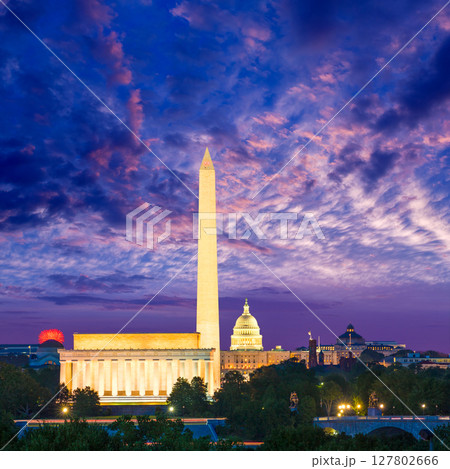 Washington Monument Capitol and Lincoln memorial Washington Monument Capitol and Lincoln memorial 127802666