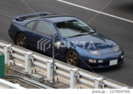 国産のスポーツカー 国産のスポーツカー 127804789
